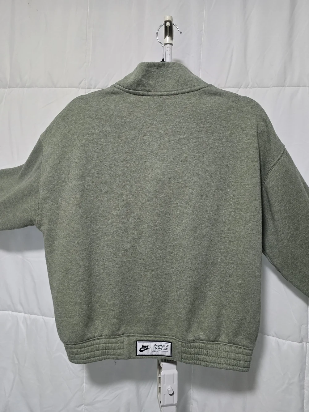Nike Men's Olive Green Half-Zip Pullover